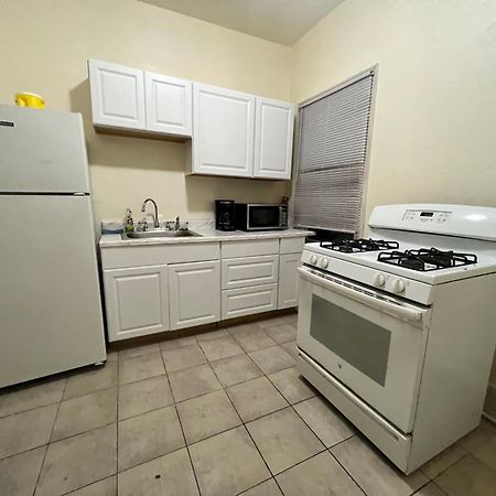 Private Bedroom Near بوسطن المظهر الخارجي الصورة