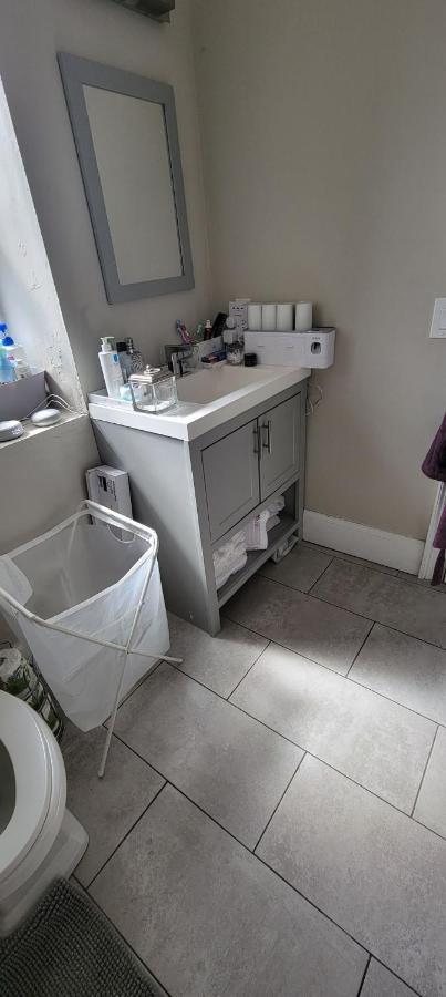 Private Bedroom Near بوسطن المظهر الخارجي الصورة